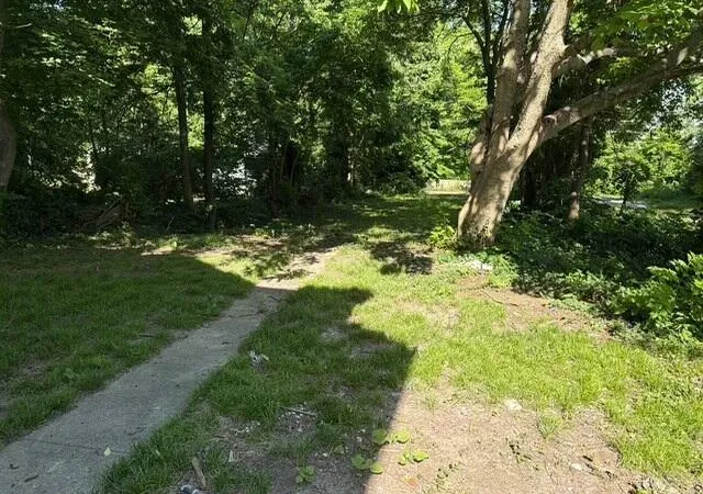 2nd image of 778 Berkeley Rd, Columbus, OH 43205 | MLS# 226007938