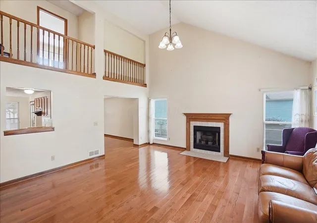 Photo 3 of Single family home for sale at 5521 Mirage Dr, Hilliard, OH 43026 | MLS# 226008120 | Listing updated on 2026-07-28