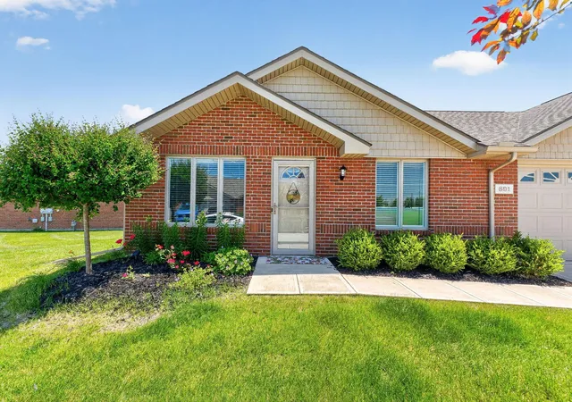 Homes for sale in Marysville, OH | 891 Autumn Chase Ln, Marysville, OH 43040 | MLS# 226012785