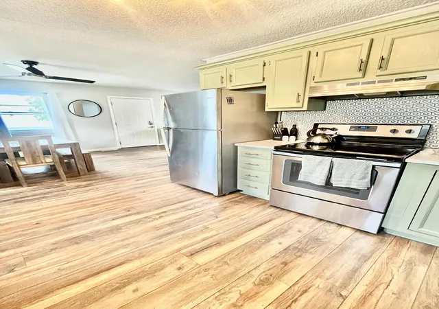 Photo 3 of Single family home for sale at 606 Reynolds Ave, Columbus, OH 43201 | MLS# 226008788 | Listing updated on 2026-07-29