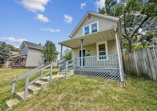 1st image of 354 S Ogden Ave, Columbus, OH 43204 | MLS# 226008784