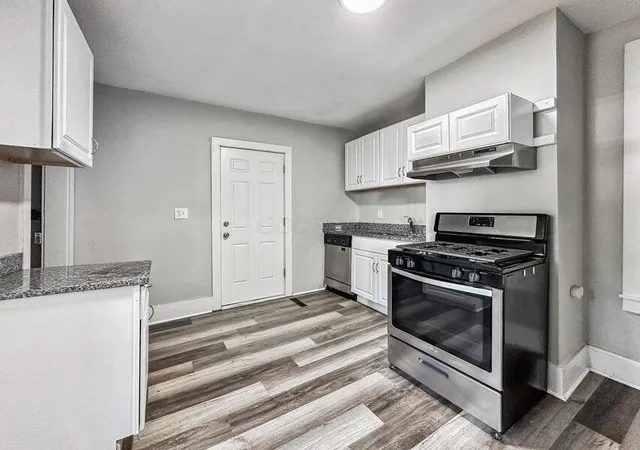 2nd image of 354 S Ogden Ave, Columbus, OH 43204 | MLS# 226008784