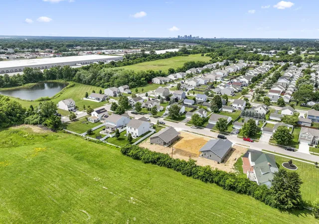 23rd image of 1551 Metcalfe Ave, Obetz, OH 43207 | MLS# 226008763