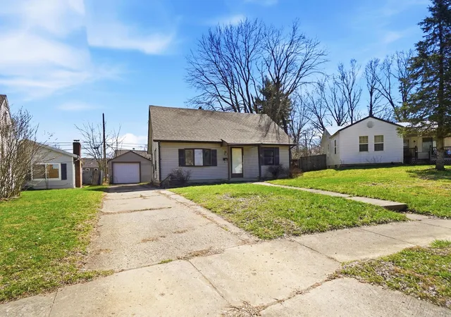 38th image of 1835 S Sweetbriar Ln, Springfield, OH 45505 | MLS# 226008842