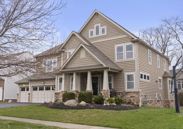 2nd image of 1294 Ironwood Dr, Grove City, OH 43123 | MLS# 226008866