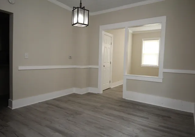Photo 4 of Single family home for sale at 711 Berkeley Rd, Columbus, OH 43205 | MLS# 226022827 | Listing updated on 2026-10-03