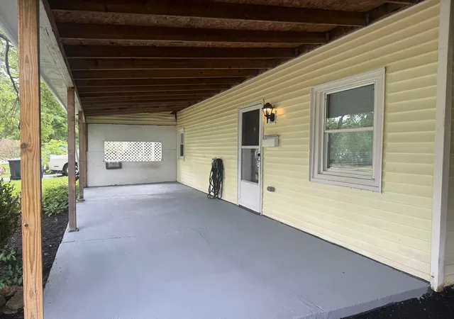 4th image of 935 Duke Rd, Columbus, OH 43213 | MLS# 226009282