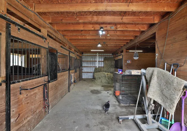 2nd image of 2313 Horseshoe Rd, Delaware, OH 43015 | MLS# 226009544