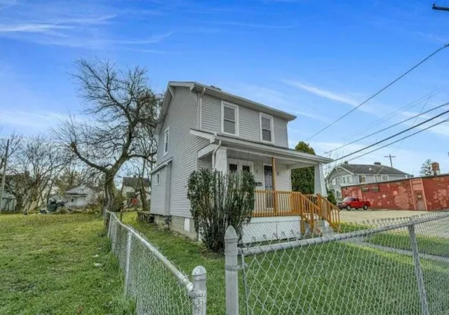 3rd image of 1371 E 23Rd Ave, Columbus, OH 43211 | MLS# 226009488