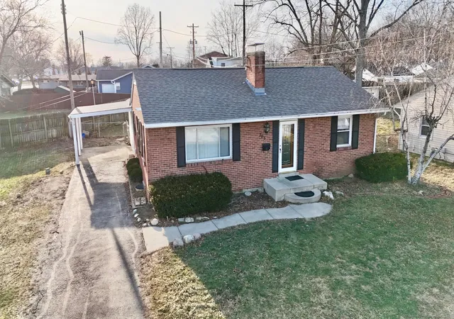 1st image of 305 Danhurst Rd, Columbus, OH 43228 | MLS# 226009518