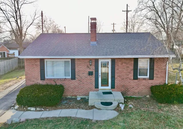 39th image of 305 Danhurst Rd, Columbus, OH 43228 | MLS# 226009518