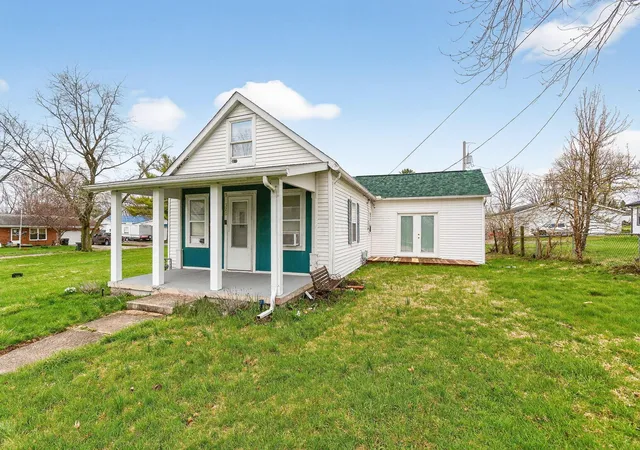 Photo 2 of Single family home for sale at 328 W Light St, Urbana, OH 43078 | MLS# 226009679 | Listing updated on 2026-07-28