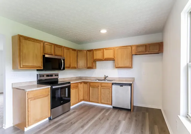 Photo 2 of Sale Pending at 4541 Parkwick Dr, Columbus, OH 43228 | MLS# 226015266 | Listing updated on 2026-07-10