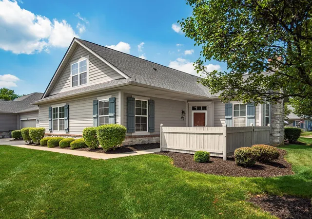 Homes for sale in New Albany, OH | 4210 Cobbler Rd #15, New Albany, OH 43054 | MLS# 226024911