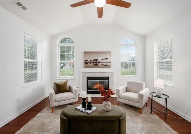 Homes for sale in New Albany, OH | 4210 Cobbler Rd #15, New Albany, OH 43054 | MLS# 226024911