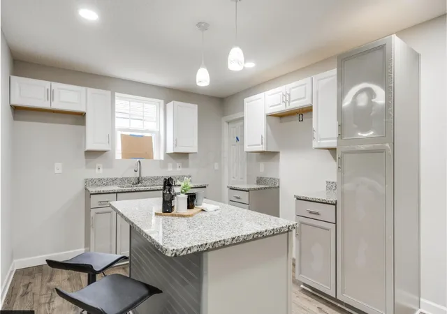 3rd image of 203 N Wheatland Ave, Columbus, OH 43204 | MLS# 226010392
