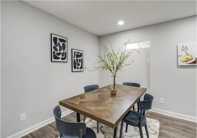 5th image of 203 N Wheatland Ave, Columbus, OH 43204 | MLS# 226010392