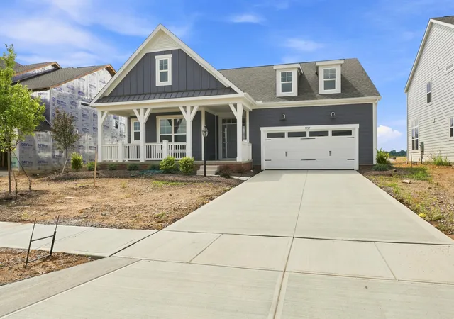 2nd image of 1137 Englemann Dr, Sunbury, OH 43074 | MLS# 226010169