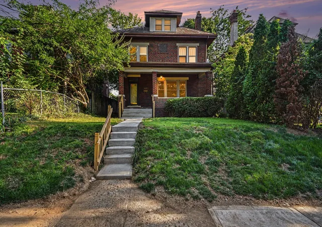 1st image of 347 E 12th Ave, Columbus, OH 43201 | MLS# 226010996