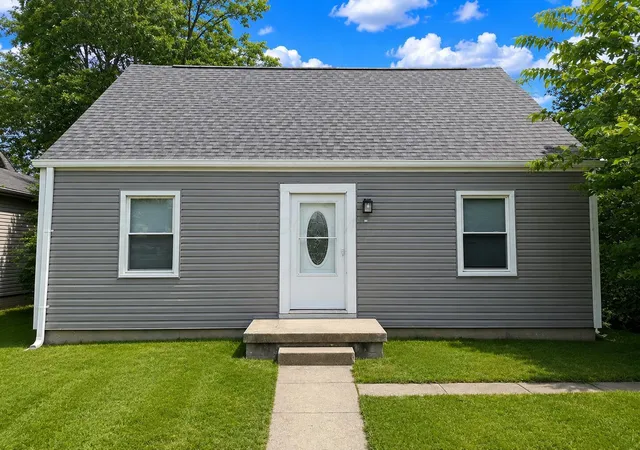 1st image of 1078 E 19th Ave, Columbus, OH 43211 | MLS# 226010362