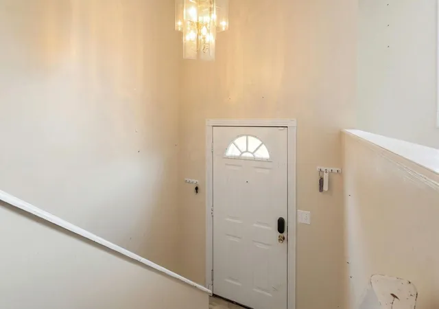 Photo 3 of Single family home for sale at 3801 Whetstone Dr, Groveport, OH 43125 | MLS# 226010323 | Listing updated on 2026-09-27