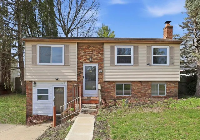 1st image of 3801 Whetstone Dr, Groveport, OH 43125 | MLS# 226010323