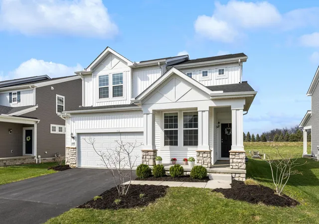 Homes for sale in Grove City, OH | 3684 Kassidy Dr, Grove City, OH 43123 | MLS# 226010453