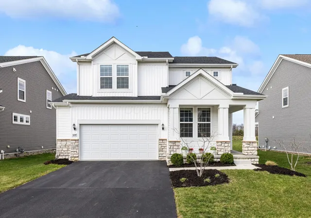 Homes for sale in Grove City, OH | 3684 Kassidy Dr, Grove City, OH 43123 | MLS# 226010453