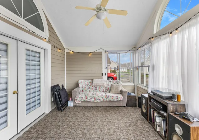 Listing Photo 4 - Condo for sale in building located at 674 Hampton Woods Dr, Marion, OH 43302