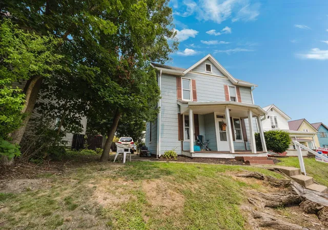 2nd image of 866 Main St #A, Coshocton, OH 43812 | MLS# 226010659