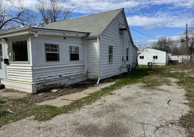 4th image of 256 Loxley Dr, Columbus, OH 43207 | MLS# 226010398