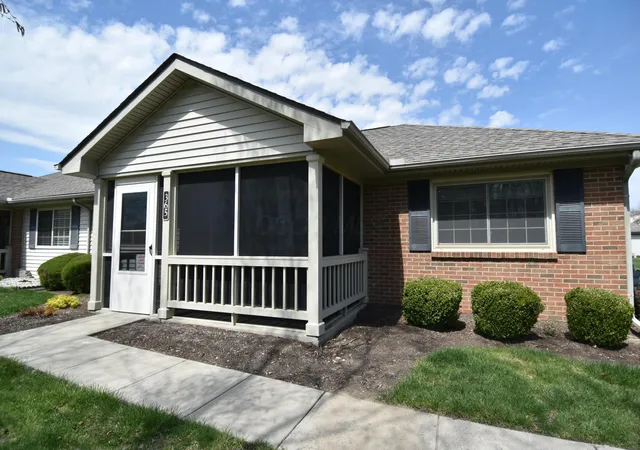 Homes for sale in Pataskala, OH | 365 Virginia Ct, Pataskala, OH 43062 | MLS# 226010442
