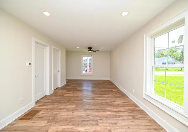 5th image of 327 Clinton St, Marion, OH 43302 | MLS# 226018609