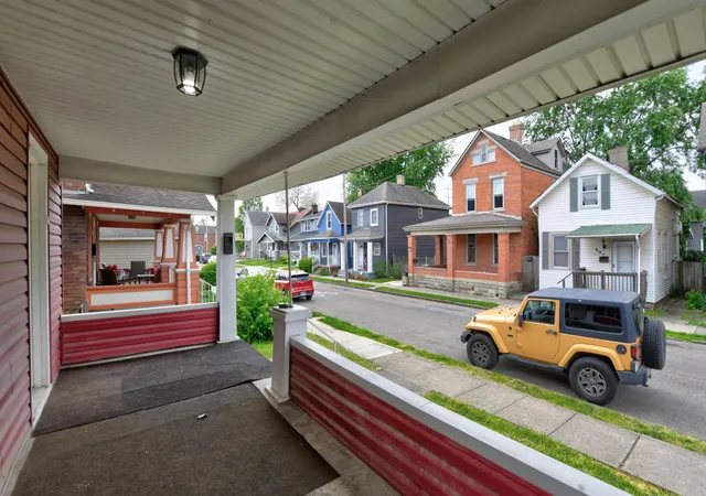 2nd image of 698 Wager St, Columbus, OH 43206 | MLS# 226012728