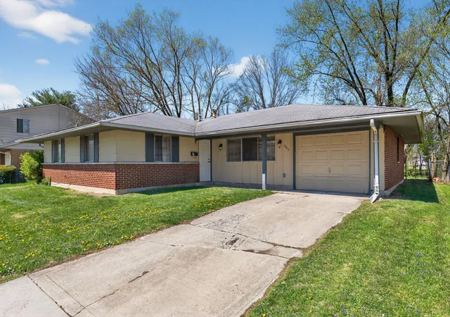 Homes for sale in Westerville, OH | 3722 Caracas Dr, Westerville, OH 43081 | MLS# 226011521