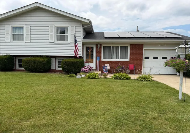 Homes for sale in Logan, OH | 953 Marla Ave, Logan, OH 43138 | MLS# 226010920