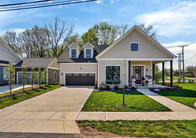 Homes for sale in Canal Winchester, OH | 36 N Clinton St, Canal Winchester, OH 43110 | MLS# 226011394