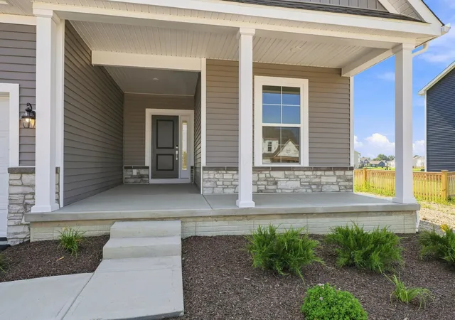 Photo 2 of Sale Pending at 1593 Kenneth Dr, Delaware, OH 43015 | MLS# 226011222 | Listing updated on 2026-09-14