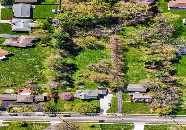 Photo 3 of Single family home for sale at 4353 Hoover Rd, Grove City, OH 43123 | MLS# 226011339 | Listing updated on 2026-07-28