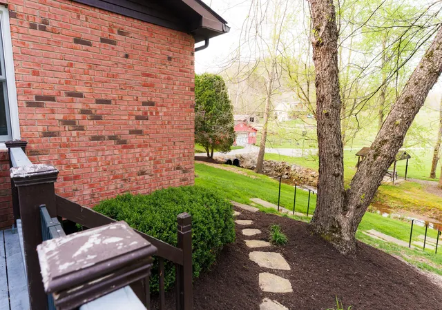 Homes for sale in Laurelville, OH | 19369 Wagner Rd, Laurelville, OH 43135 | MLS# 226011300
