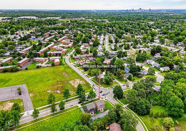 3rd image of 2951-2963 Southwest Blvd, Grove City, OH 43123 | MLS# 226011353