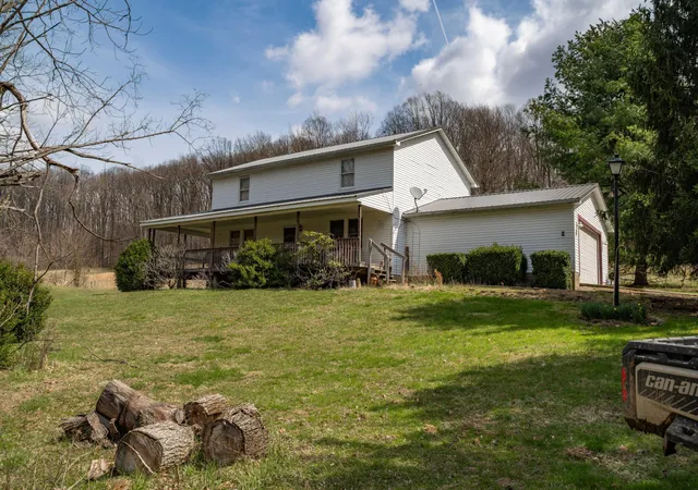 Homes for sale in Laurelville, OH | 14120 Union Rd, Laurelville, OH 43135 | MLS# 226011550
