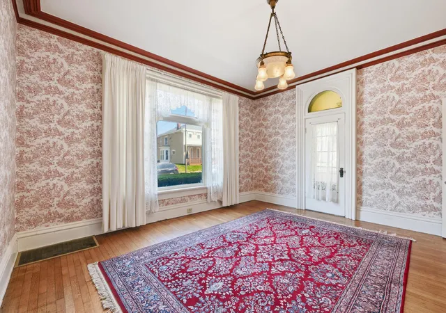 Photo 3 of Single family home for sale at 249 W Locust St, Newark, OH 43055 | MLS# 226012296 | Listing updated on 2026-07-29