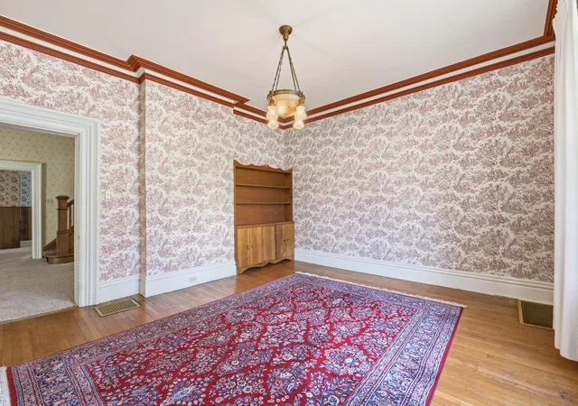 Photo 4 of Single family home for sale at 249 W Locust St, Newark, OH 43055 | MLS# 226012296 | Listing updated on 2026-07-29