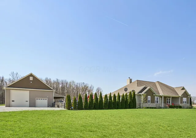 Homes for sale in Johnstown, OH | 15340 Robins Rd, Johnstown, OH 43031 | MLS# 226011405