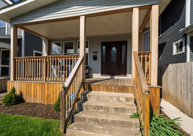 Homes for sale in Columbus, OH | 997 S Champion Ave, Columbus, OH 43206 | MLS# 226011909