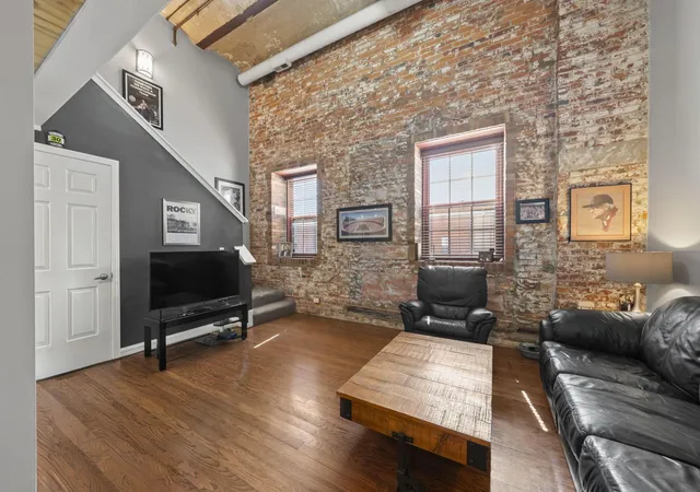 1st image of 544 S Front St #115, Columbus, OH 43215 | MLS# 226014851
