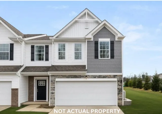 Photo 1 of Single family home for sale at 3262 Calveylee Ln, Columbus, OH 43232 | MLS# 226012751 | Listing updated on 2026-08-10