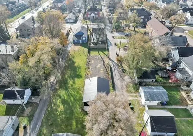4th image of 1062 E Deshler Ave, Columbus, OH 43206 | MLS# 226011812