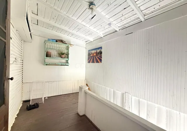 Listing Photo 2 - Condo for sale in building located at 38-40 Clark Pl, Columbus, OH 43201 - Unit #